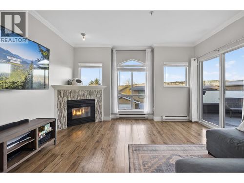 1126 O'Flaherty Gate, Port Coquitlam, BC, V3C6H2 | Card Image