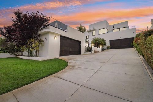 4611 Santa Cruz Ave, San Diego, CA, 92107-3518 | Card Image
