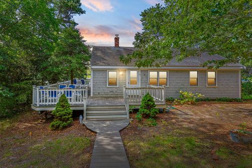 10 Alston Ct, Eastham, MA, 02642-1508 | Card Image