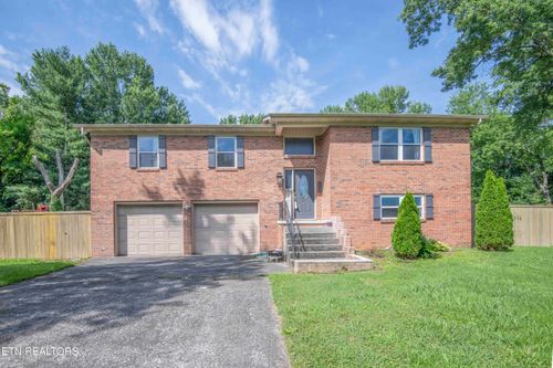 214 Luther Jackson Drive, Maryville, TN, 37804 | Card Image