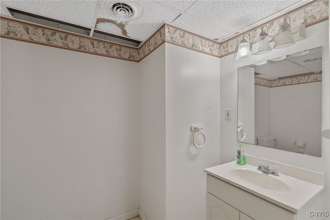 8732 Honeycomb Path, House other with 3 bedrooms, 4 bathrooms and null parking in Cicero NY | Image 37