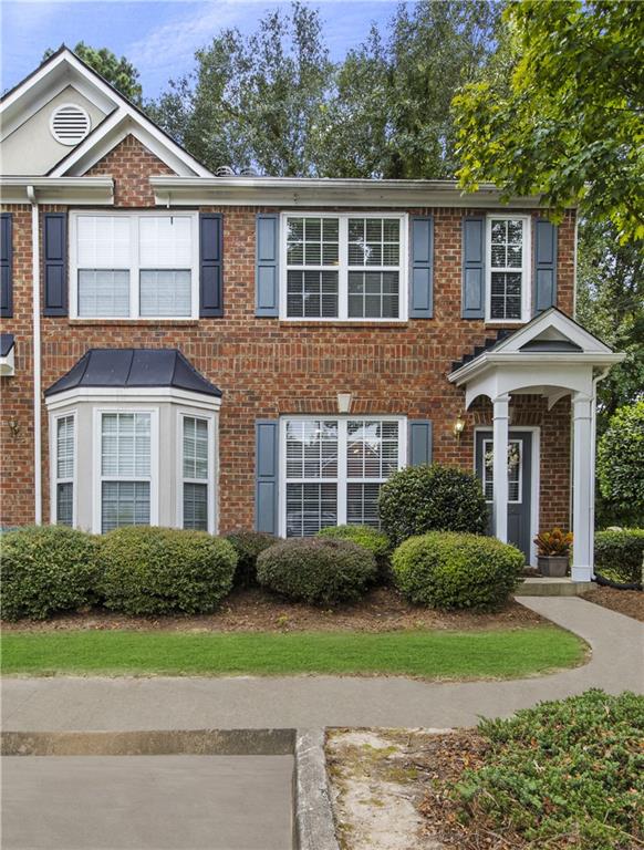 Cove Creek Cir, Norcross, GA 30093