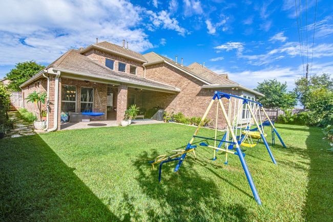 613 E Fork, House other with 4 bedrooms, 3 bathrooms and 5 parking in Webster TX | Image 37