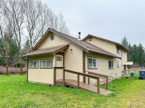 2225 Ocean Beach Rd, Copalis Crossing, WA, 98536-9704 | Card Image