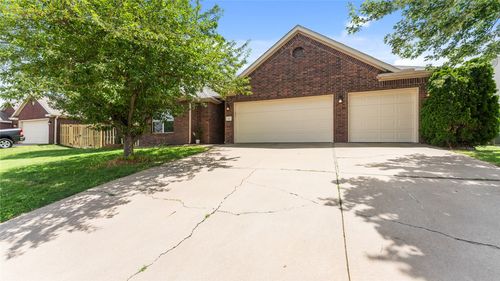 410 Beasley Dr, Centerton, AR, 72719-9480 | Card Image