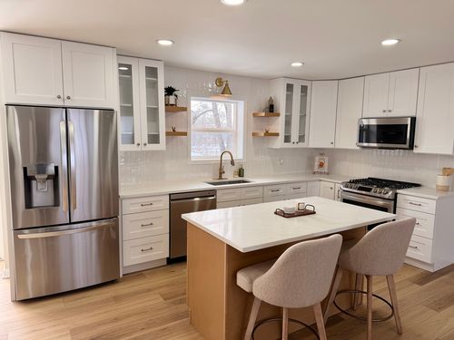 27W073 Jewell Rd, Winfield, IL, 60190-1350 | Card Image