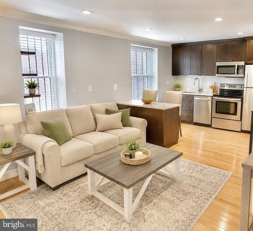 b-1620 Corcoran St Nw, WASHINGTON, DC, 20009-3032 | Card Image