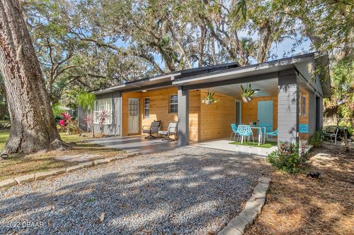 67 Cedar St, Port Orange, FL, 32127-6412 | Card Image