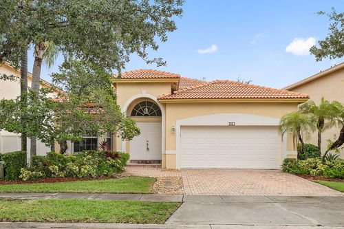 1941-1941 Nw 171st Ave, Pembroke Pines, FL, 33028-2042 | Card Image