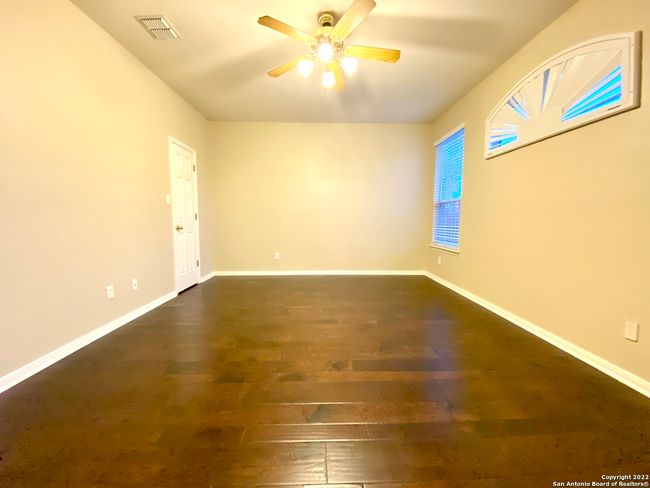 20707 Cliff Park, House other with 4 bedrooms, 2 bathrooms and null parking in San Antonio TX | Image 13