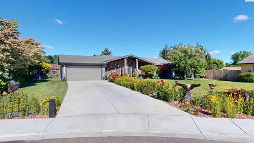 4508 W 5th Ave, Kennewick, WA, 99336-4151 | Card Image