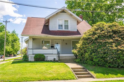 302 Park St, Orrville, OH, 44667-2028 | Card Image