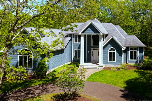 258 Woodland St, South Glastonbury, CT, 06073-2717 | Card Image