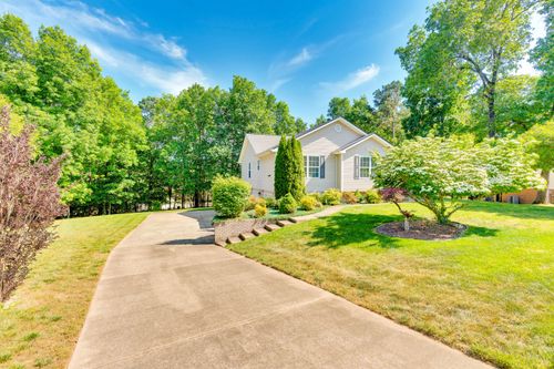 6511 River Stream Drive, Harrison, TN, 37341 | Card Image