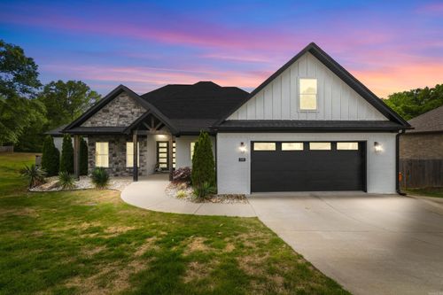 4407 Cumberland Circle, Benton, AR, 72019 | Card Image