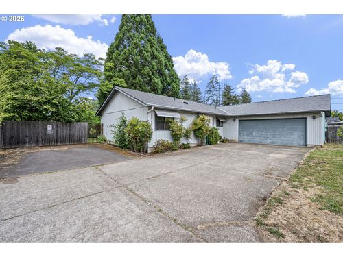 25181 Cheney Dr, Veneta, OR, 97487-9736 | Card Image