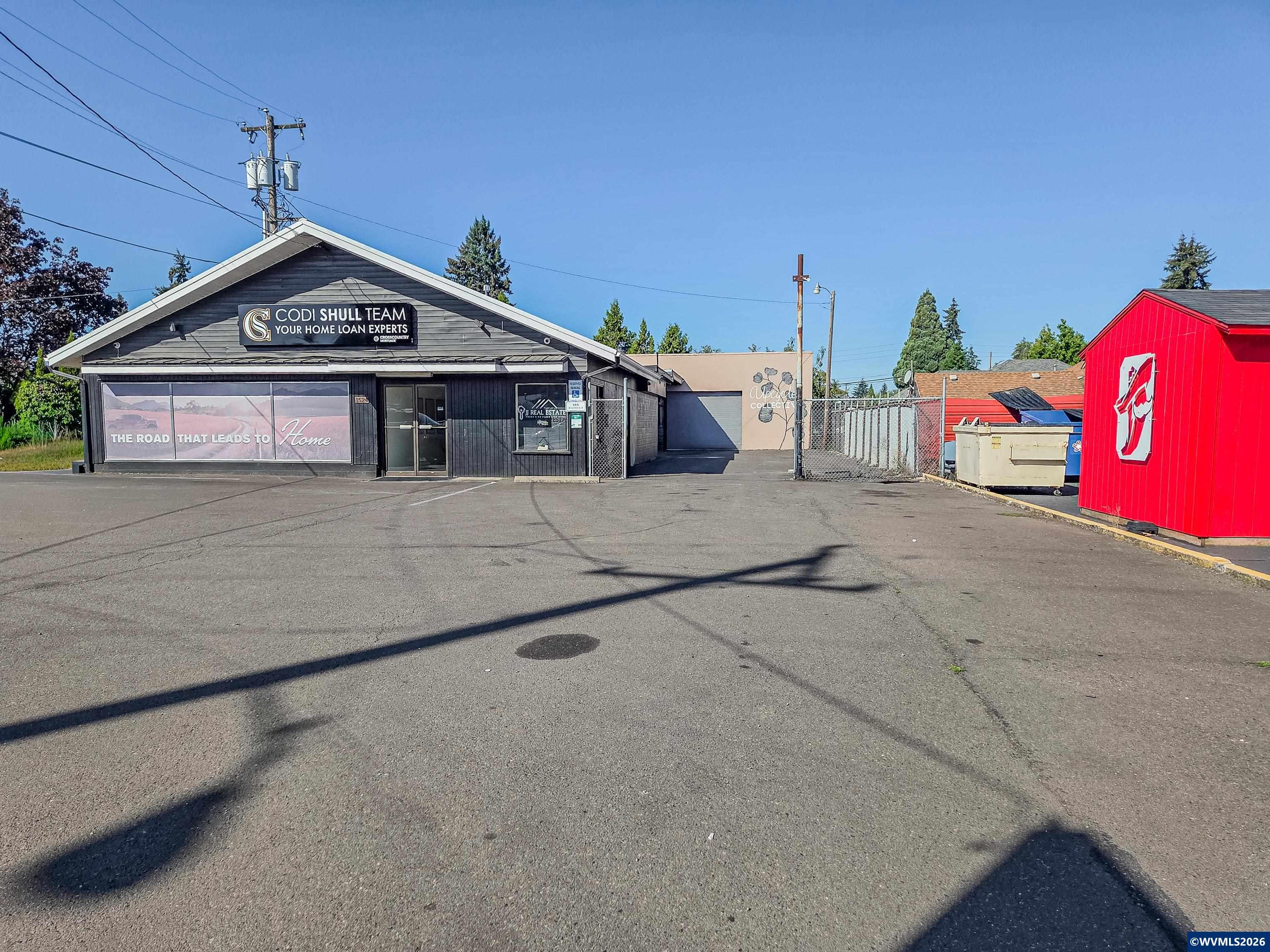 1524 S Main St, Lebanon, OR 97355