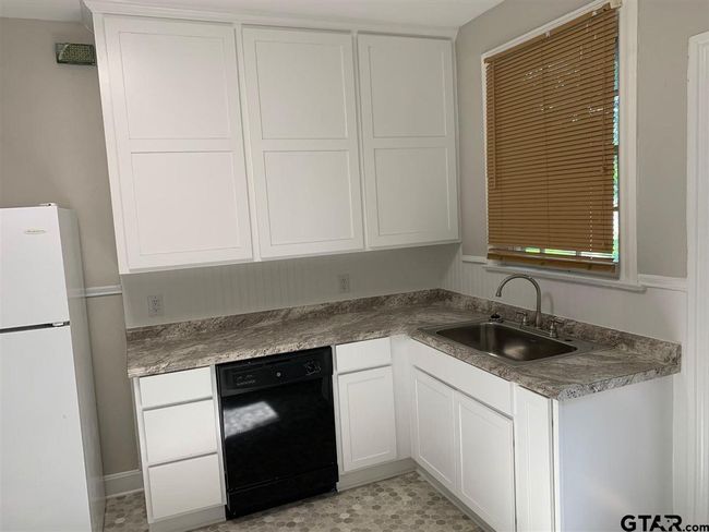 APT-2 - 621 W Houston St, Home with 0 bedrooms, 0 bathrooms and null parking in Tyler TX | Image 35