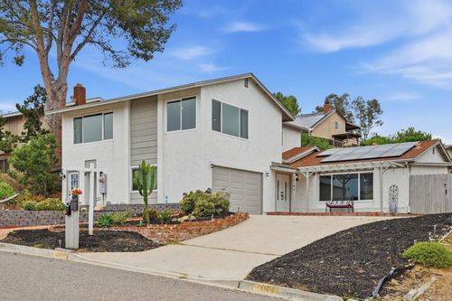 13104 Lakeview Granada Dr, Lakeside, CA, 92040-4722 | Card Image