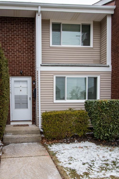 4-H Quincy Cir, Dayton, NJ, 08810-1333 | Card Image