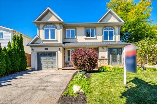 5281 Cindy Lane, Burlington, ON, L7L3Y4 | Card Image