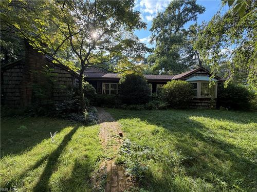 1208 York Ln, Virginia Beach, VA, 23451-3756 | Card Image