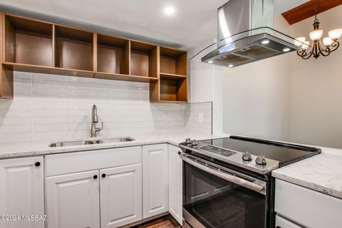 5357 N Paseo De La Terraza, Tucson, AZ, 85750-6404 | Card Image