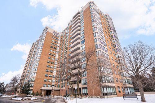 1109-7601 Bathurst St, Thornhill, ON, L4J4H5 | Card Image