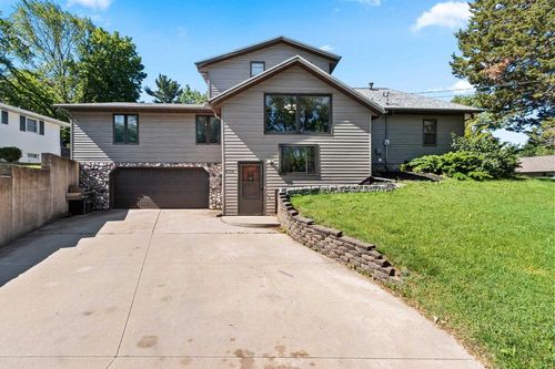 2100 Hillside Lane, GREEN BAY, WI, 54302 | Card Image