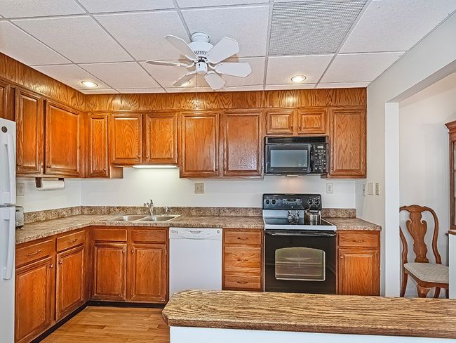 APT-708 - 750 Washington Rd, Condo with 2 bedrooms, 2 bathrooms and null parking in Mt. Lebanon PA | Image 15