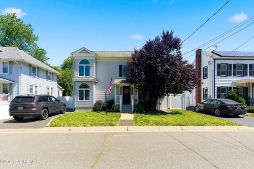 45 Compton St, Belford, NJ, 07718-1507 | Card Image