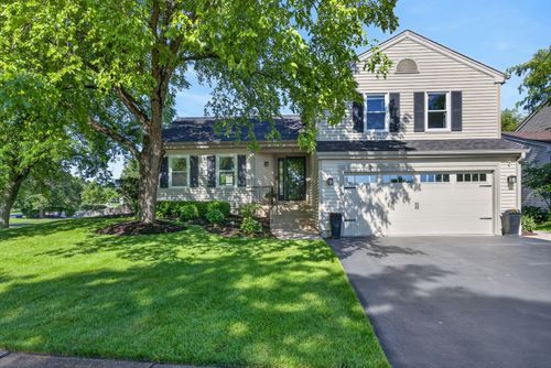 2 Ferndale Ct, Lake Zurich, IL, 60047-1725 | Card Image
