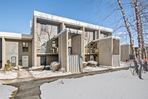 apt-29-301 Neponset St, Norwood, MA, 02062-3608 | Card Image