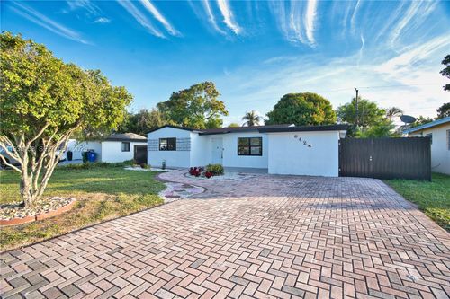 6424 Sw 20th St, Miramar, FL, 33023-2146 | Card Image