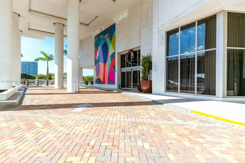 t4109-4010 S Ocean Dr, Hollywood, FL, 33019-3063 | Card Image