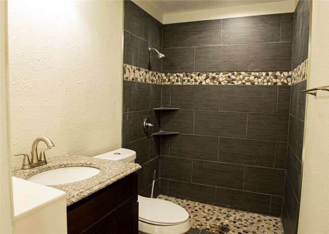 913 Rosewood Hills Dr, House other with 4 bedrooms, 3 bathrooms and null parking in Garland TX | Image 17