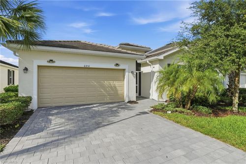 2251 Dancy St, Naples, FL, 34120-5638 | Card Image