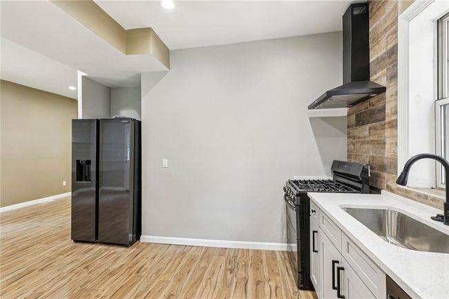 515 Peebles St, House other with 4 bedrooms, 4 bathrooms and null parking in Pittsburgh PA | Image 18