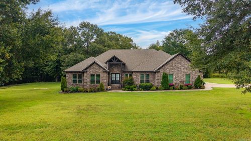 26 Gloria Drive, Greenbrier, AR, 72058-9299 | Card Image