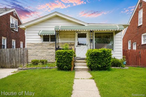 18233 Ruth St, Melvindale, MI, 48122-1526 | Card Image