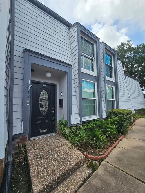 10112 Beekman Place Dr, Houston, TX, 77043-4314 | Card Image