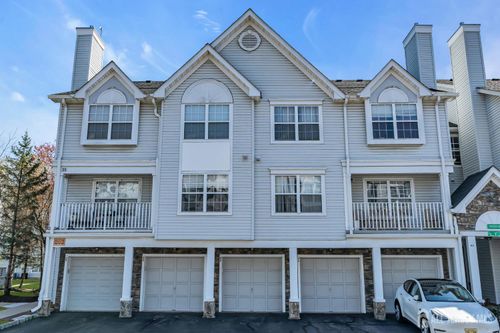 46 Prestwick Way, Edison, NJ, 08820-4689 | Card Image