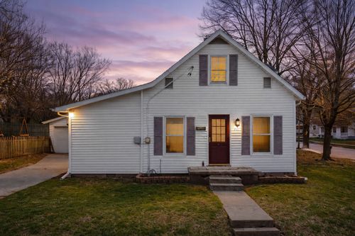 701 E Buchanan Street, Bloomington, IL, 61701 | Card Image