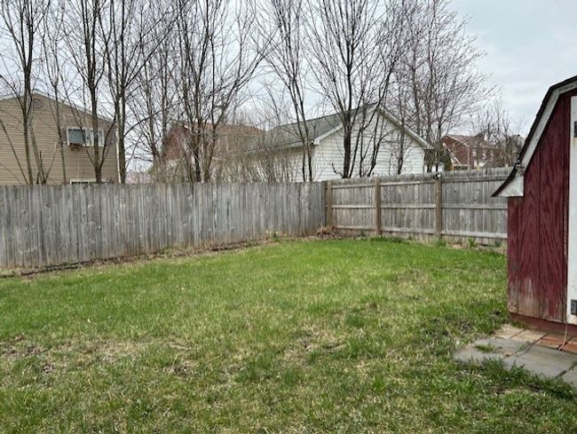 2458 Linden Ave, House other with 3 bedrooms, 2 bathrooms and 1 parking in Aliquippa PA | Image 25