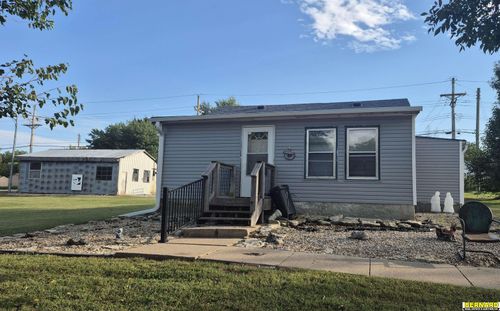 1311 9th St, Auburn, NE, 68305-1404 | Card Image