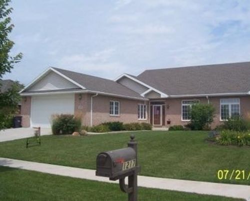 1229 Heritage Dr, Morris, IL, 60450-1588 | Card Image