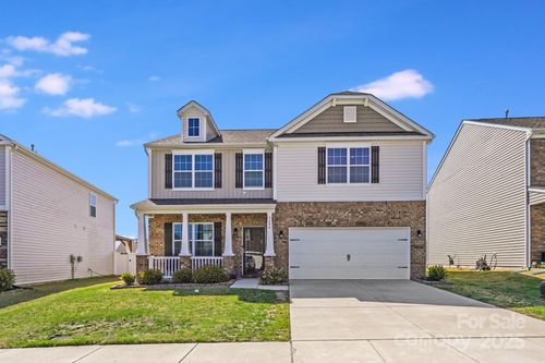 3286 Shining Rock St Sw, Concord, NC, 28027-0264 | Card Image
