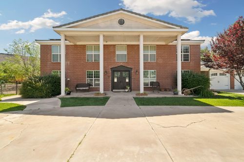 449 S Valley View Dr, St George, UT, 84770-5865 | Card Image