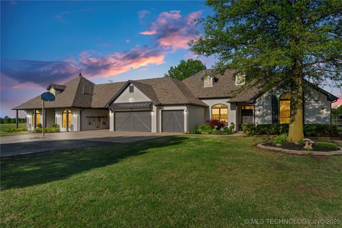 12785 N 280 Rd, Okmulgee, OK, 74447-2067 | Card Image