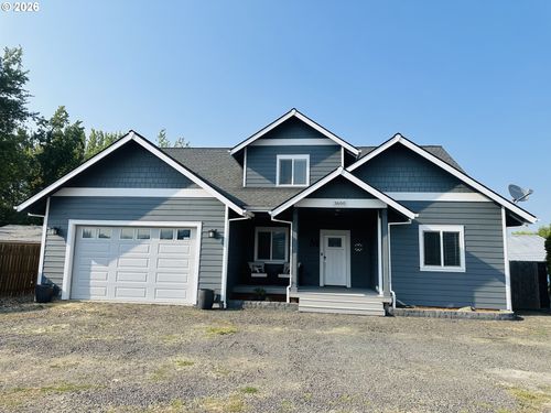 3600 Chevron Dr, Hood River, OR, 97031-8466 | Card Image